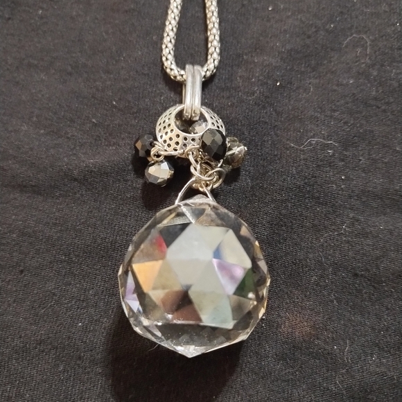 Vintage silver tone and crystal jewelry lot - Picture 9 of 12